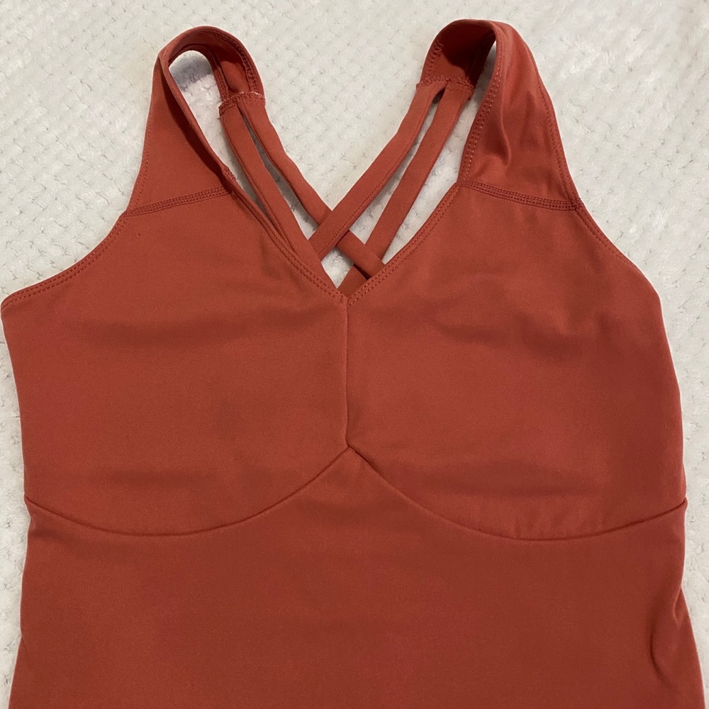 Balance Athletica rose define top